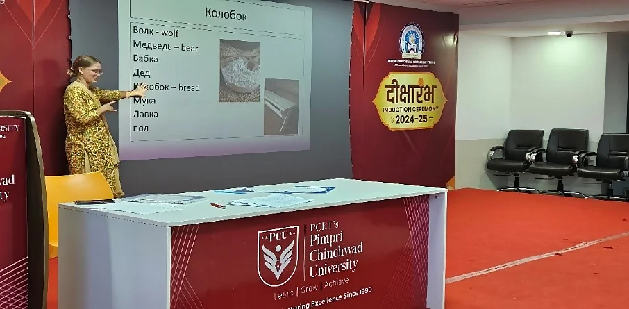 Students learning Russian